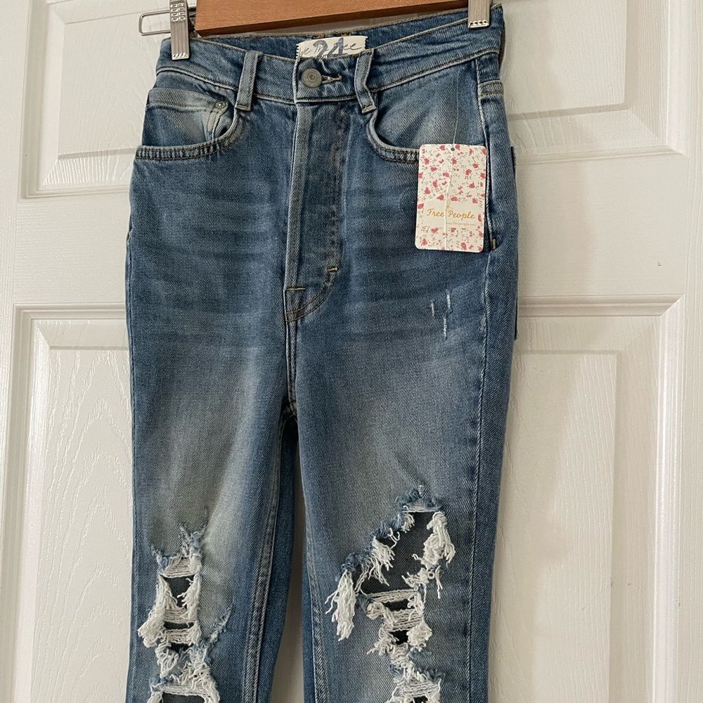 NWT. Free People Blue Jeans.